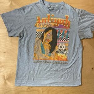 AALIYAH Tee Large (HX)